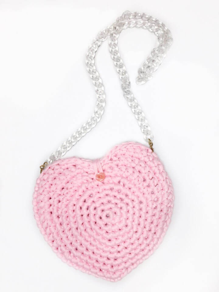 Crochet Sweetheart T-shirt Yarn Purse – Free Pattern