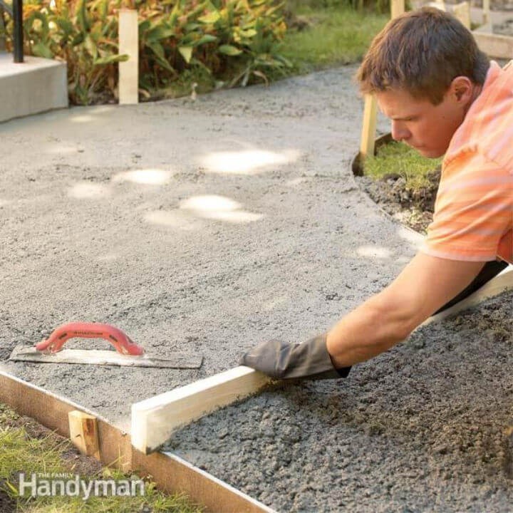 DIY Crack-Free Concrete Walkway