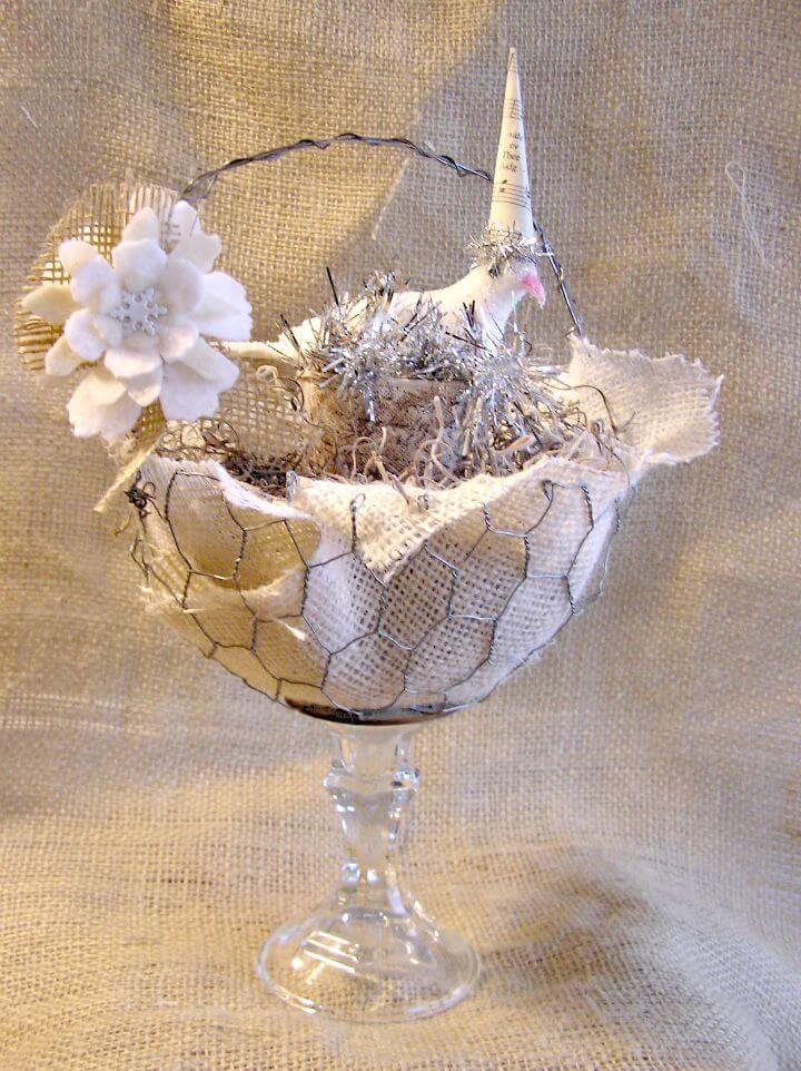 Easy DIY Chicken Wire Basket