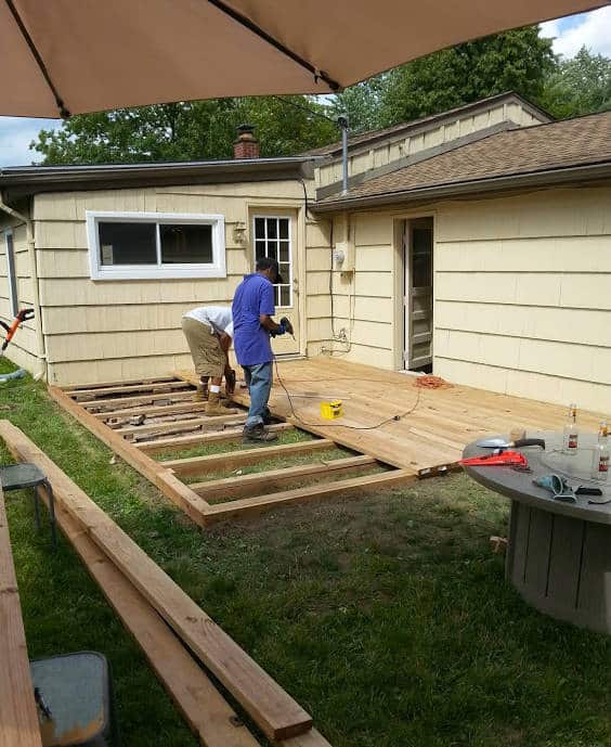 Build a 13x16 Floating Deck for Summer Entertaining