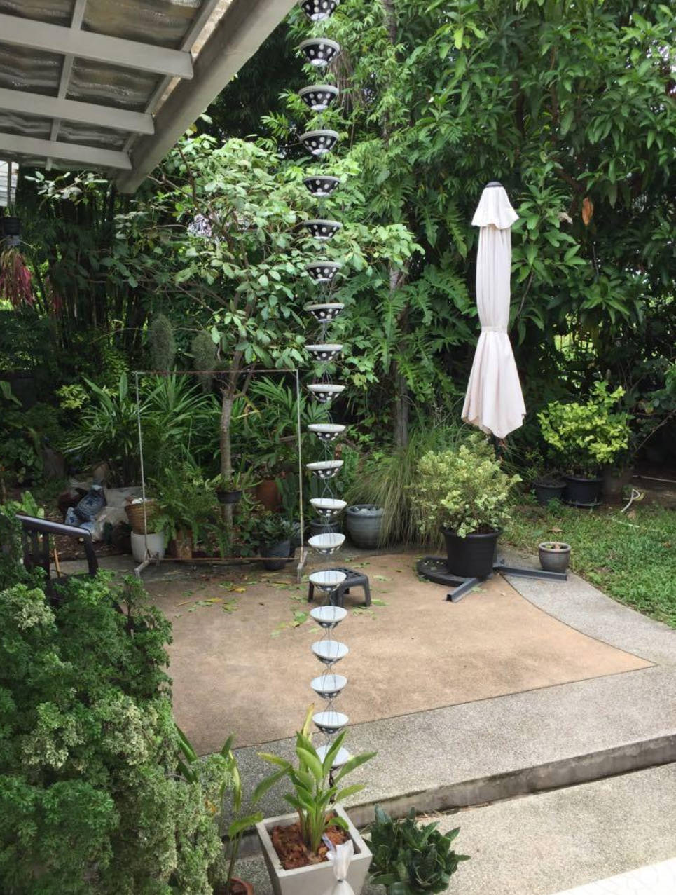 diy-ceramic-rain-chain